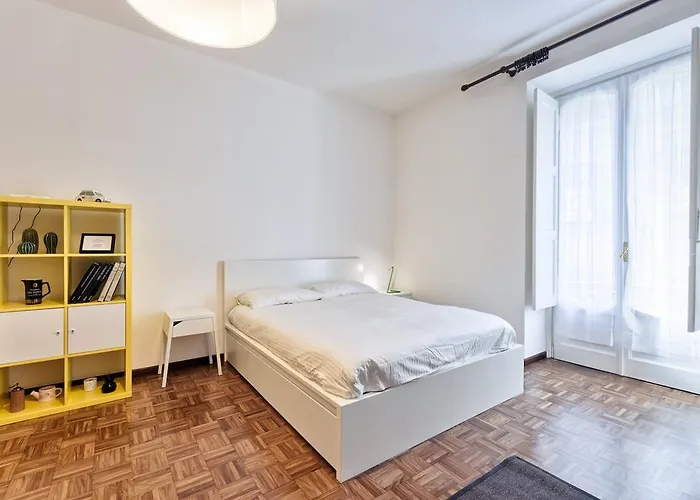 Apartment Guesthost - Porta Nuova Shiny Flats