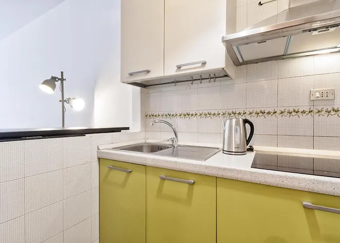 Guesthost - Porta Nuova Shiny Flats Διαμέρισμα Τορίνο