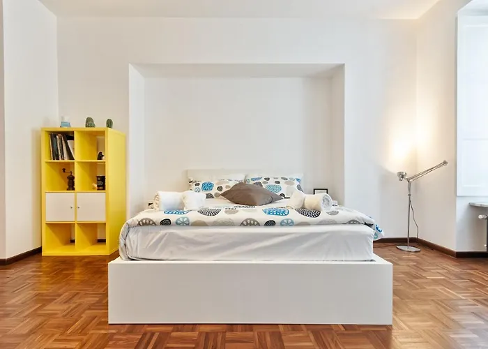 Guesthost - Porta Nuova Shiny Flats Τορίνο